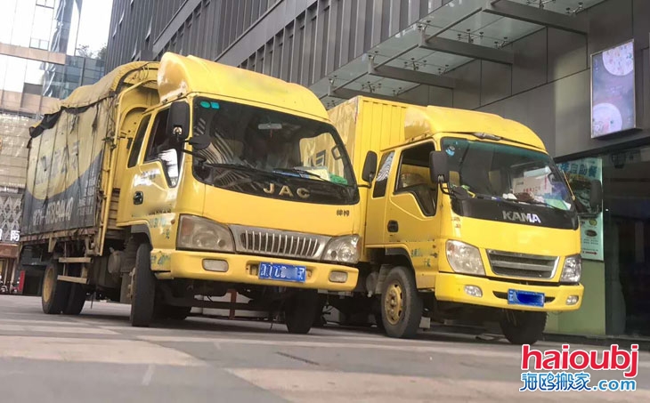 電視機(jī)搬運(yùn)要注意什么，電視機(jī)搬運(yùn)的注意事項(xiàng)，電視機(jī)的裝卸搬運(yùn)，怎么搬運(yùn)電視機(jī)，如何搬運(yùn)電視機(jī)，大電視機(jī)怎么搬運(yùn)？今天小編給您簡單的闡述一番。